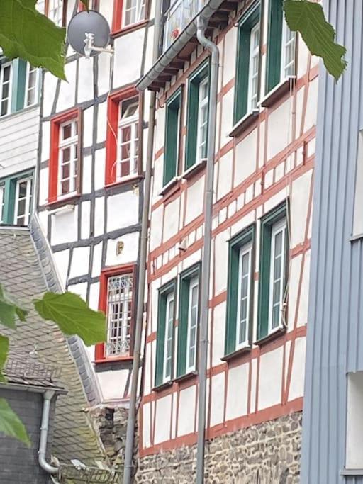Hueftgold Schlafen & Wohnen Apartment Monschau Exterior photo